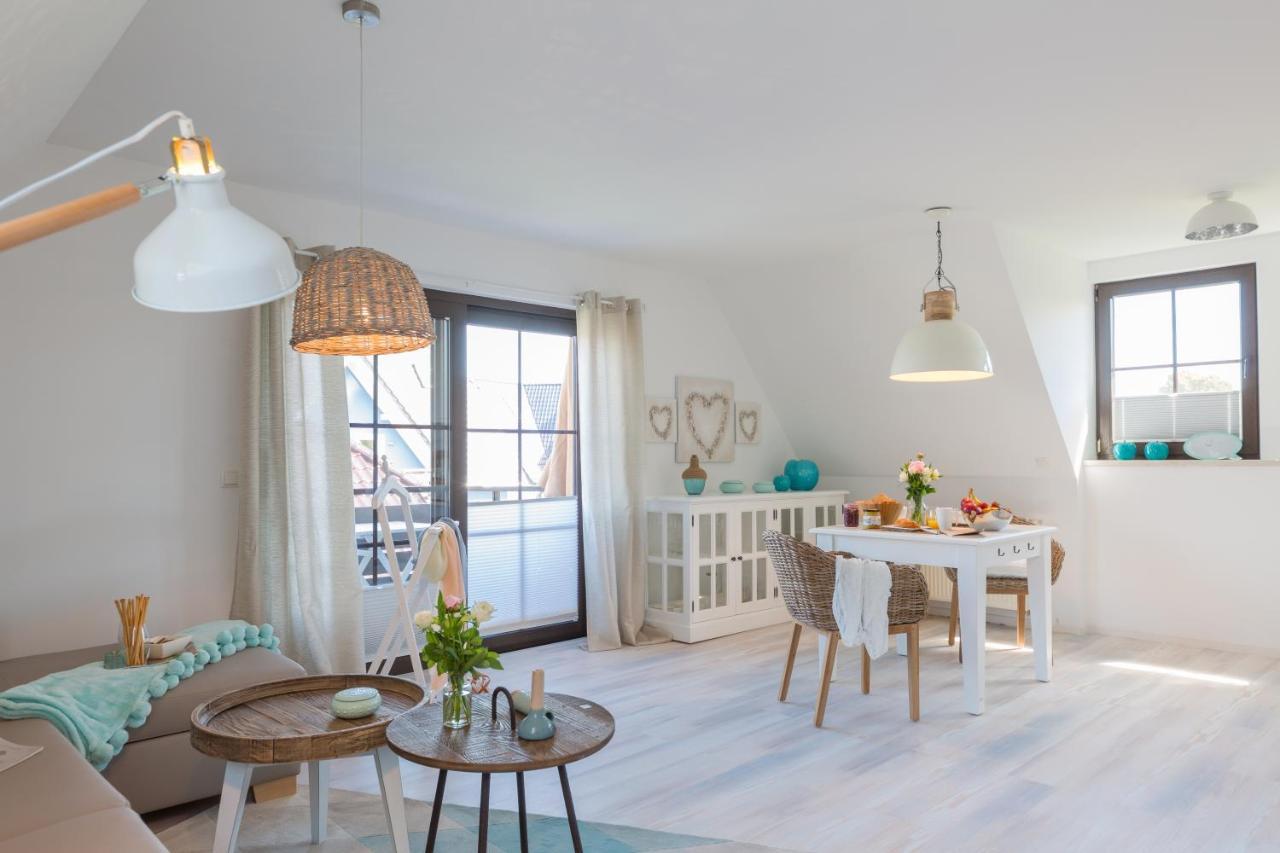 Ferienwohnungen Haus Am Strand Zingst Ngoại thất bức ảnh