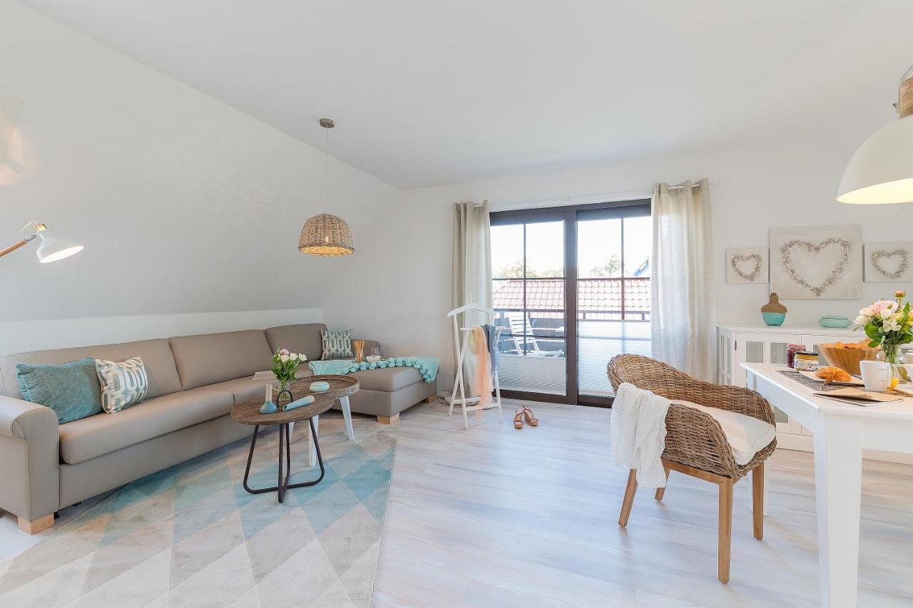 Ferienwohnungen Haus Am Strand Zingst Ngoại thất bức ảnh